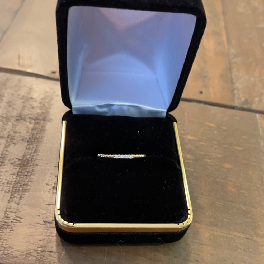 Gold ring